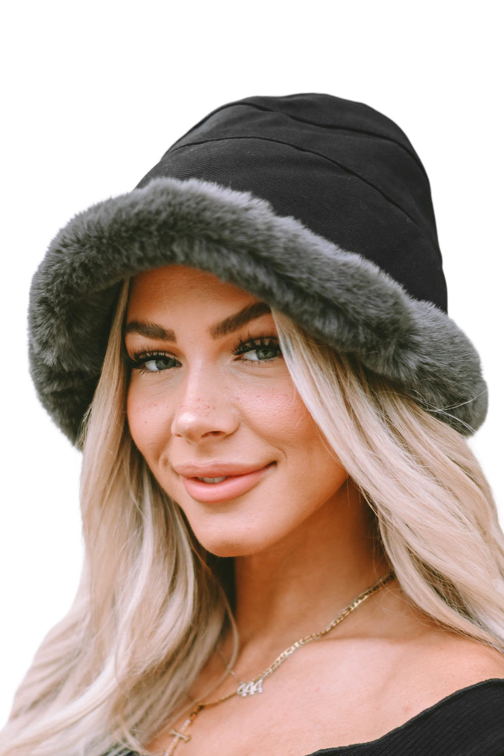 Black Furry Edge Thermal Bucket Hat