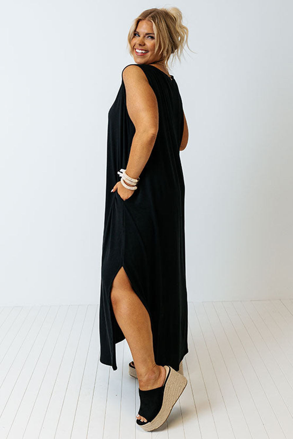 Black Plus Size Wide Sleeveless Shoulder Split Maxi Tank Dress