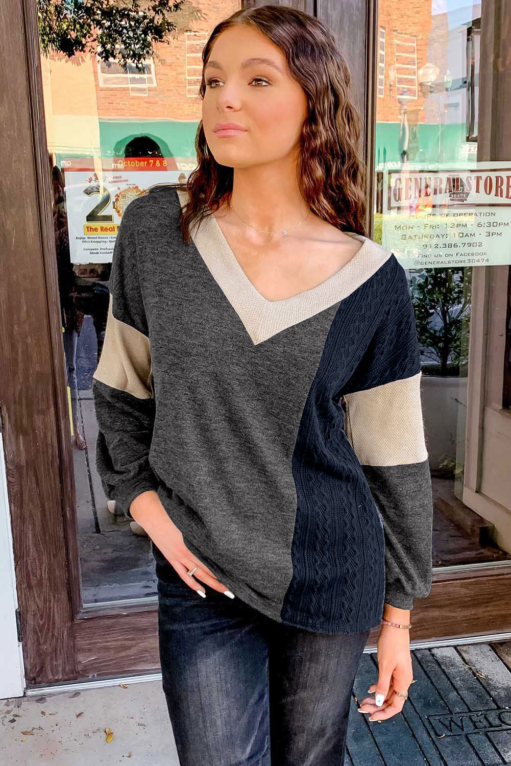 Black Contrast V Neck Colorblock Long Sleeve Top